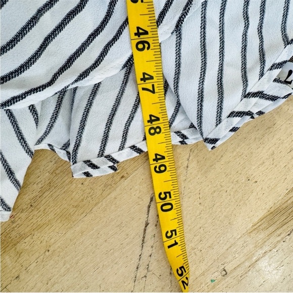 Reformation stripe wrap midi dress - Picture 7 of 9